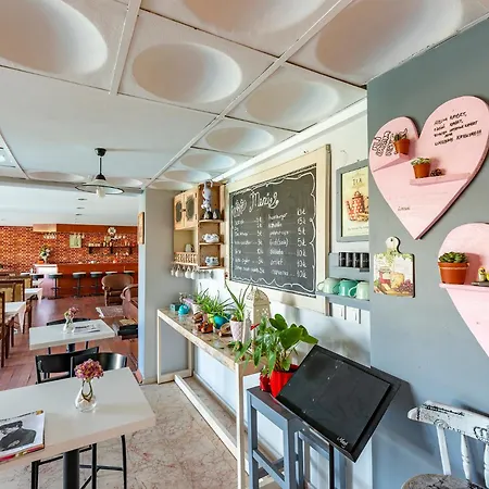 Apartmanhotel Alibabam 3*